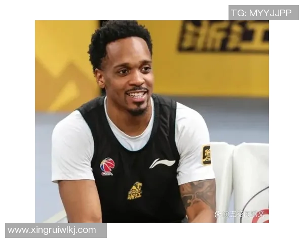 热火球员巴里-布朗喜获最佳新秀称号，开启传奇篮球之旅