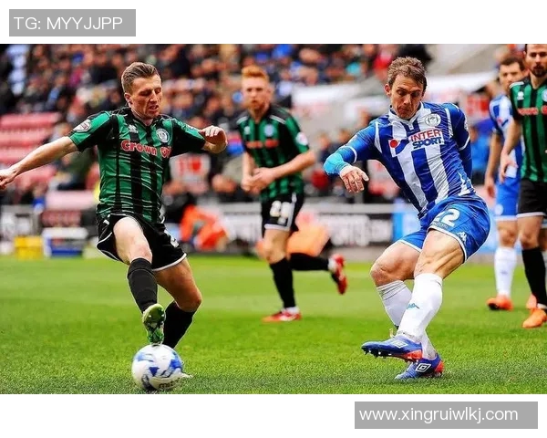 英冠焦点战哈德斯迎战雷丁争夺关键三分全力以赴展现实力 英冠焦点战哈德斯迎战雷丁争夺关键三分全力以赴展现实力